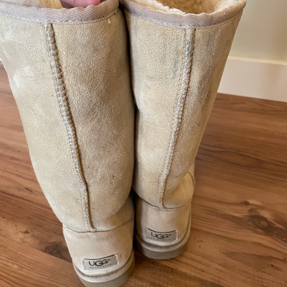 ❄️UGG❄️